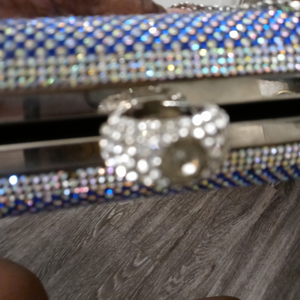 PURSE - Picture 4 of 8